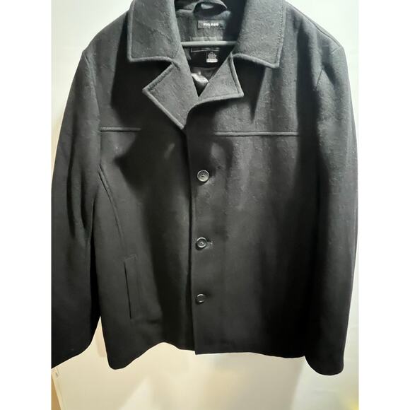 Claiborne Men's Wool Blend Quilted Lining Pea Coat Button Front Black
Size L - Picture 2 of 8